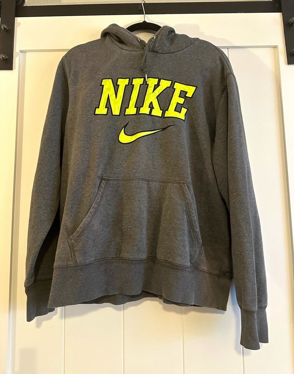 Nike Gray Cotton Blend Fleece Pullover Hoodie L Hooded Pockets Graphic Logo